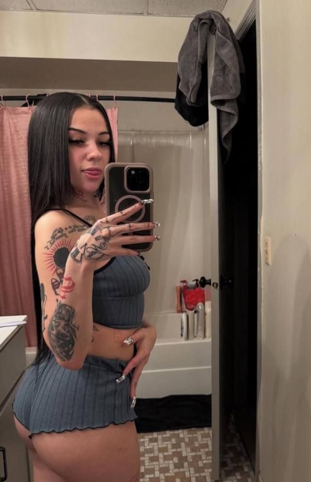 Am down to fuck both Incall and outcall 🍆🍑🍌😬 - Image 2